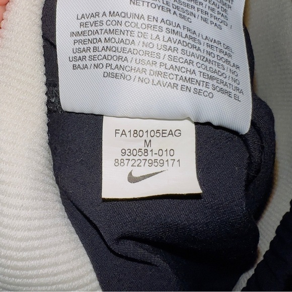 Nike Sportswear Tech Pack Leggings Black Stirrups Pants 930581-010 - Picture 7 of 8